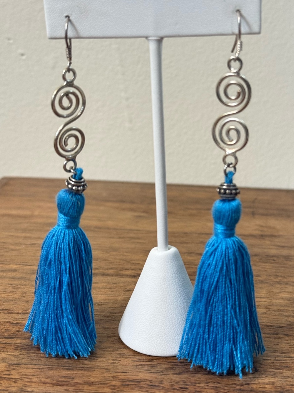 925 India Sterling Silver Boho Teal Tassel Swirl Earrings